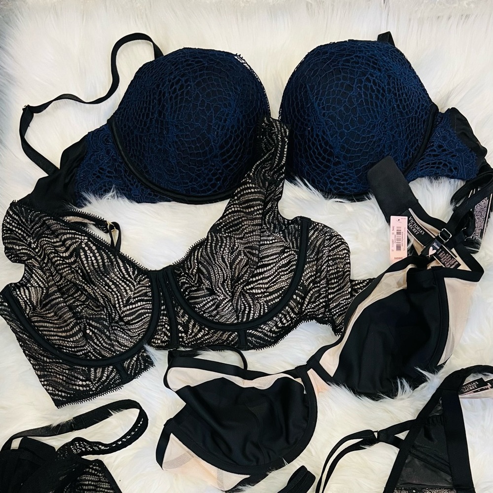 Victoria’s Secret / Pink Bra  32DDD New With and without tags